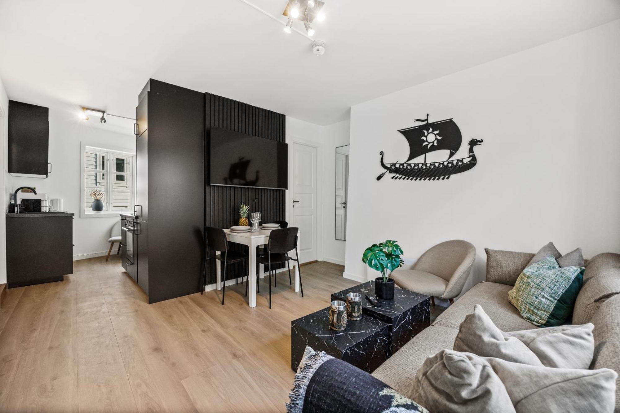 Homerentals Apartments - Behind Bryggen & Historic Cobblestone Streets - 2 Floor Renovated From February 2025 卑爾根 外观 照片